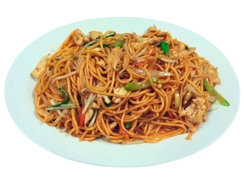 Stir-fried egg noodles with chicken and assorted vegetables at Yumi's kitchen, a Asian Restaurant in Albuquerque